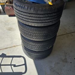 BMW - 225/60/R15 Michelin Primacy Max4 Tires