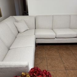 Sectional Sofa 