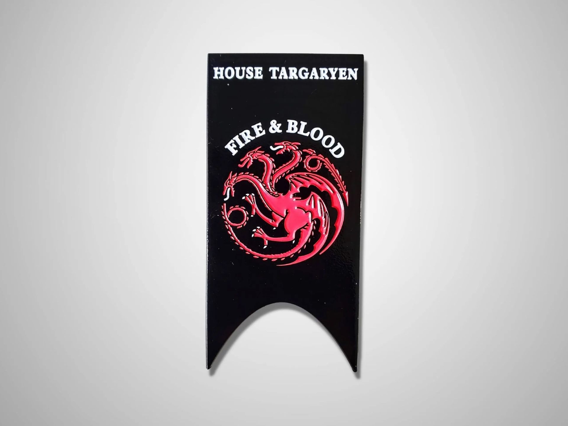 Targaryen Banner Pin