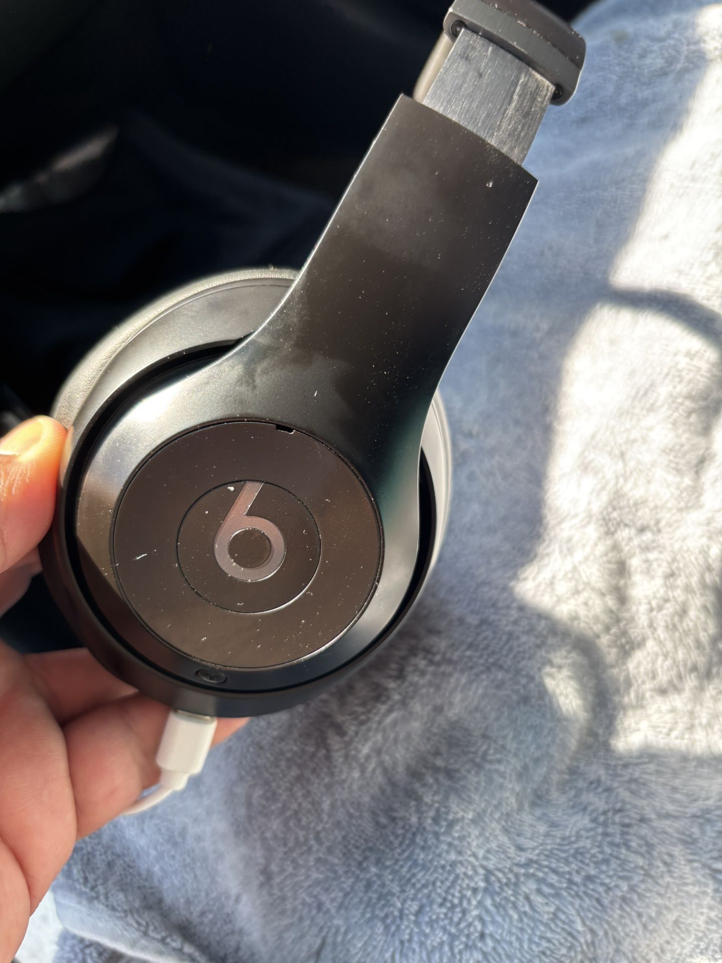 Beats Studio Pro