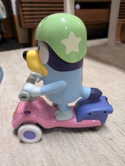 Vtech Bluey Scooter 
