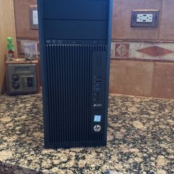 HP Z240 Intel i5 w/DVD 100G HD 16GB RAMq
