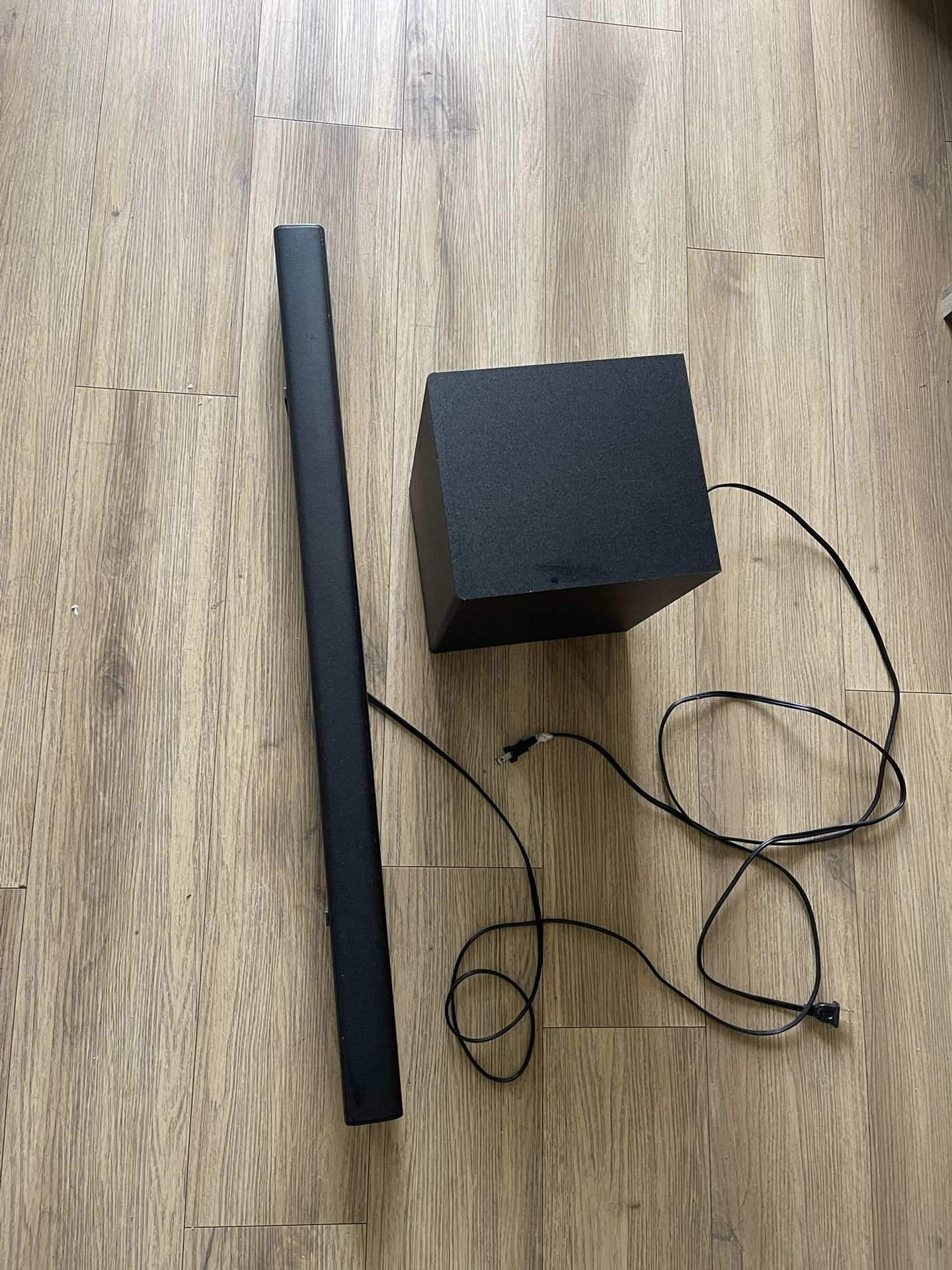 Soundbar With Subwoofer