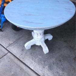 Accent Table