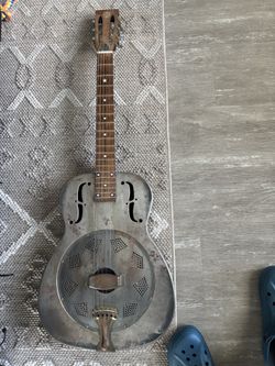 rusty style Resonat guitar