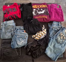 Woman's clothing