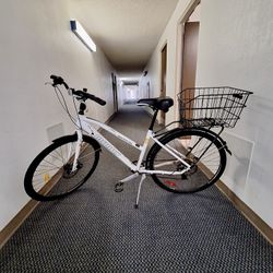 Infinity Boss Three Unisex Step Through Bike!