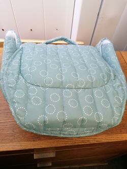 Like new Snuggle Nest Portable Infant crib is a great solution for your baby