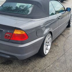 2004 BMW 3-Series 325Ci Convertible