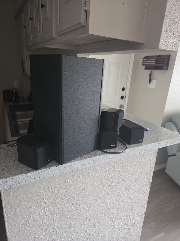 Bose Sub Speaker Set