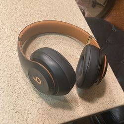 Beats With Case