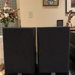 JBL BOOKSHELF SPEAKERS