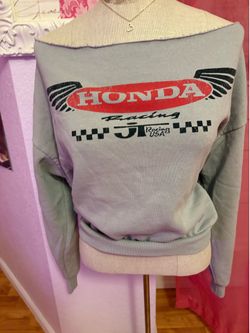 Honda Off the Shoulder Sweater S/M