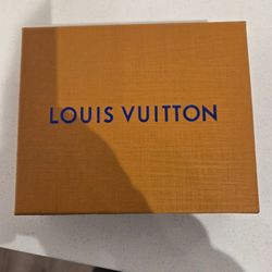 LV KEY CHAIN