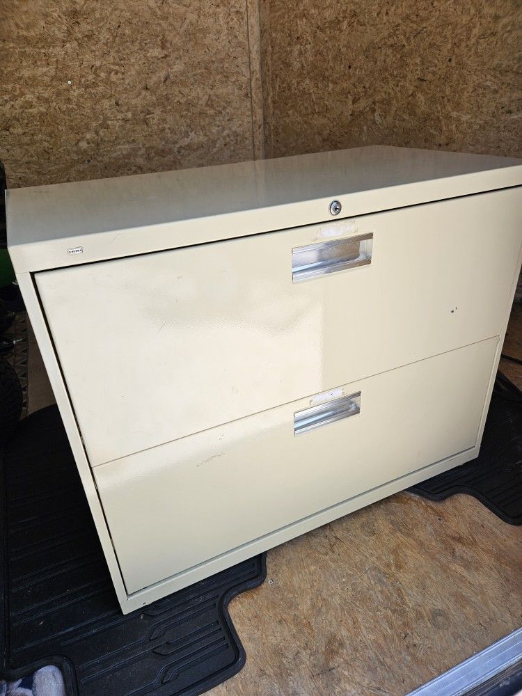 File Cabinet With Lock And Key 
