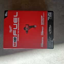 Milwaukee M18 Fuel Drill 