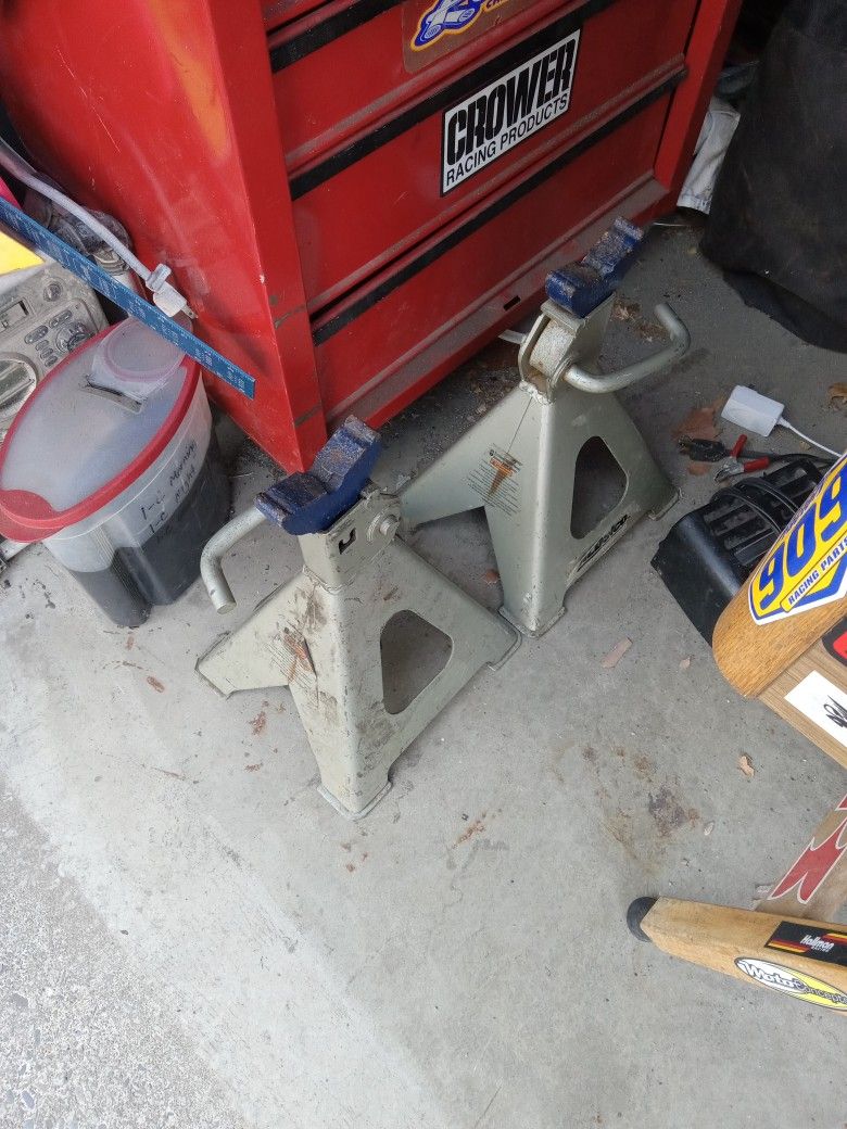 Jack Stands