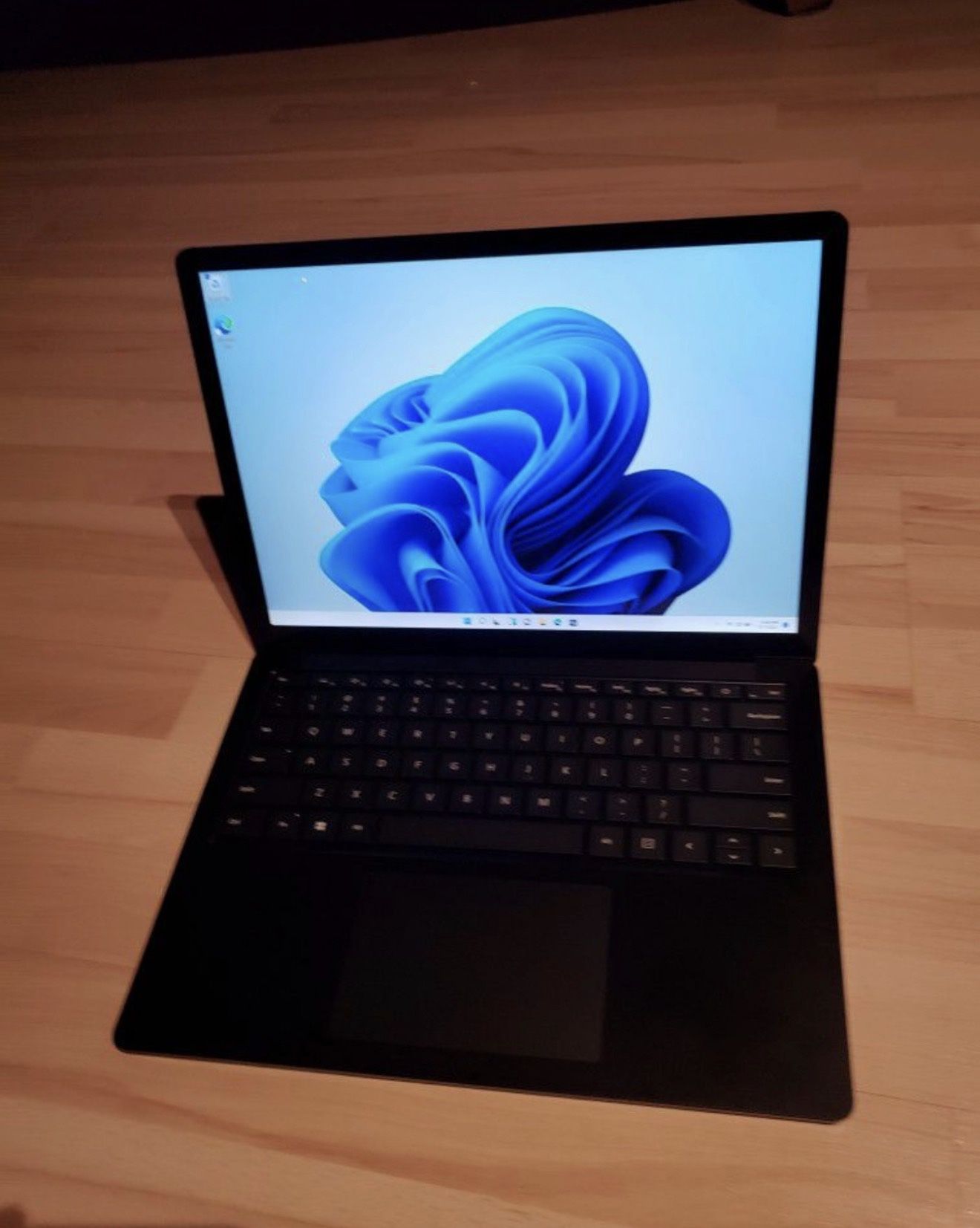 Surface Laptop i7 Processor 16GB RAM