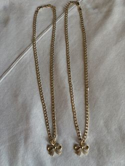 nNECKLACE