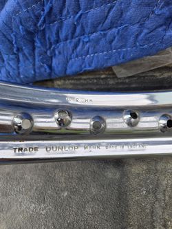 1970 500 T-100r triumph front rim