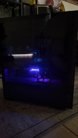Gaming PC - RTX 3070 / Ryzen 5 / 32GB RAM
