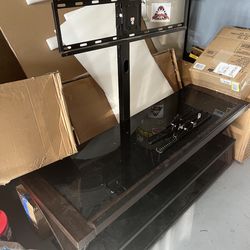 TV stand with Built In Swivel Mount 