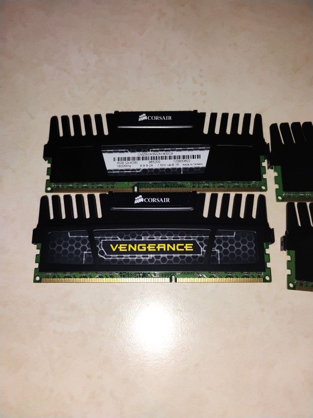 Corsair Vengeance Ddr3 1600mhz Ram 