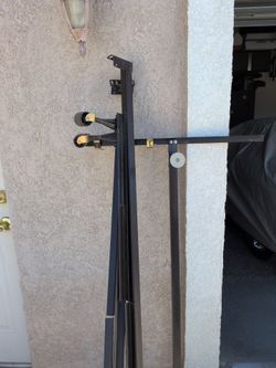 Metal bed frame