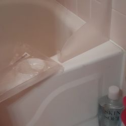 Bath splash NEW 79936 protection w adhesive tape