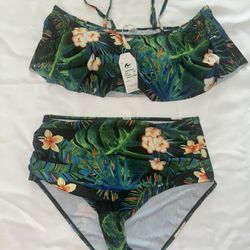 New with tags Women’s 2 piece Bikini XXL