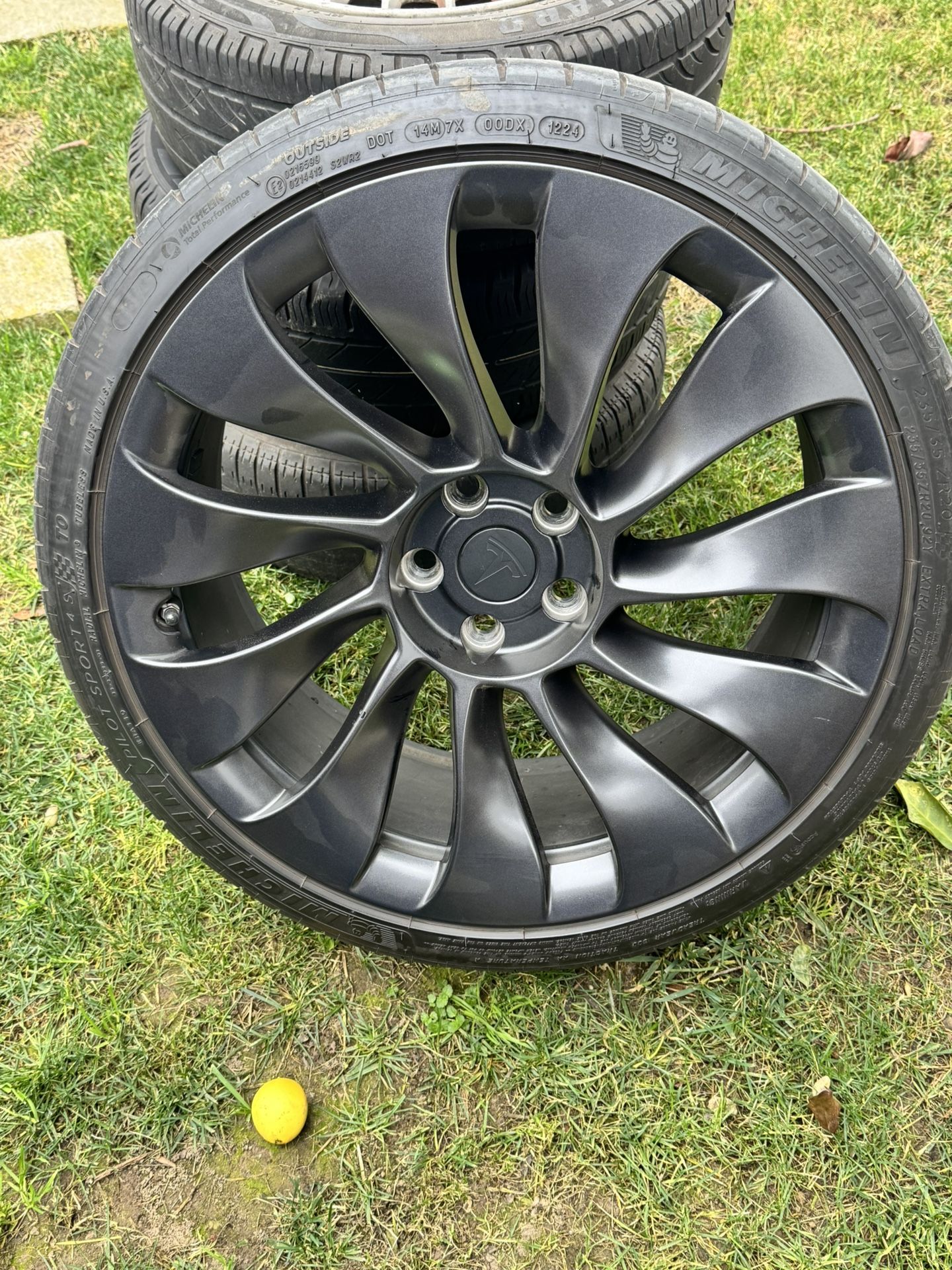 20x9 Tesla Uberturbine Wheel model 3 Performance