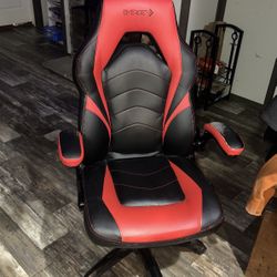Emerge Gaming Chair 
