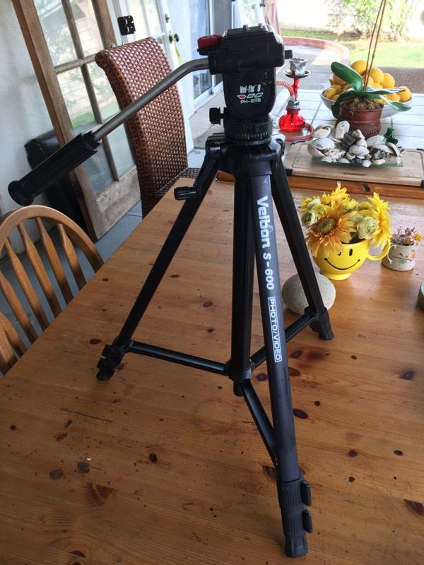 Velbon S-600 Professional Tripod