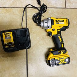 DEWALT 20-Volt MAX XR Cordless Brushless 1/2 in. Mid-Range Impact Wrench Detent Pin Anvil, (1) 20-Volt 5.0Ah Battery & Charger