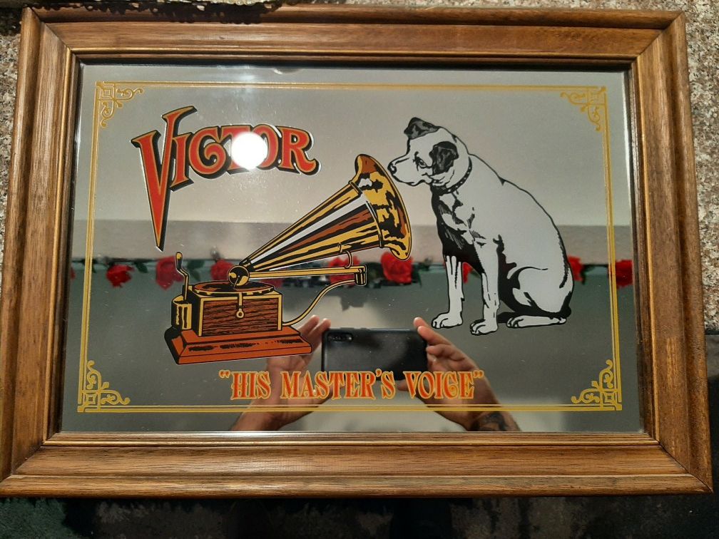 VINTAGE RARE VICTOR RECORD LABEL MUSIC DOG MIRROR.. SUPER NICE CONDITION!!!!