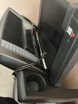 Pro Form Perspective 1.0 LX Treadmill for Sale in Phoenix AZ OfferUp