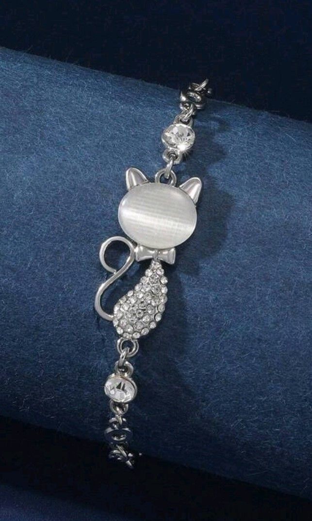 Kitty Bracelet