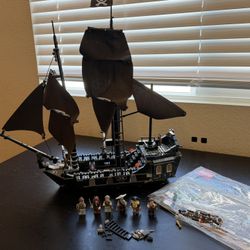LEGO Pirates of the Caribbean Ship – Black Pearl 4184 (Used)