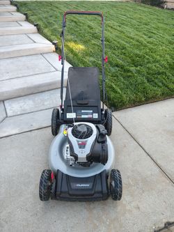 Gas lawnmower