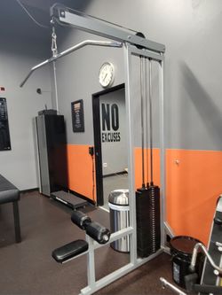 Flex Lat Pull-down