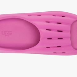New in box 💗 Pink UGG Women's Foamo Slide Sandal