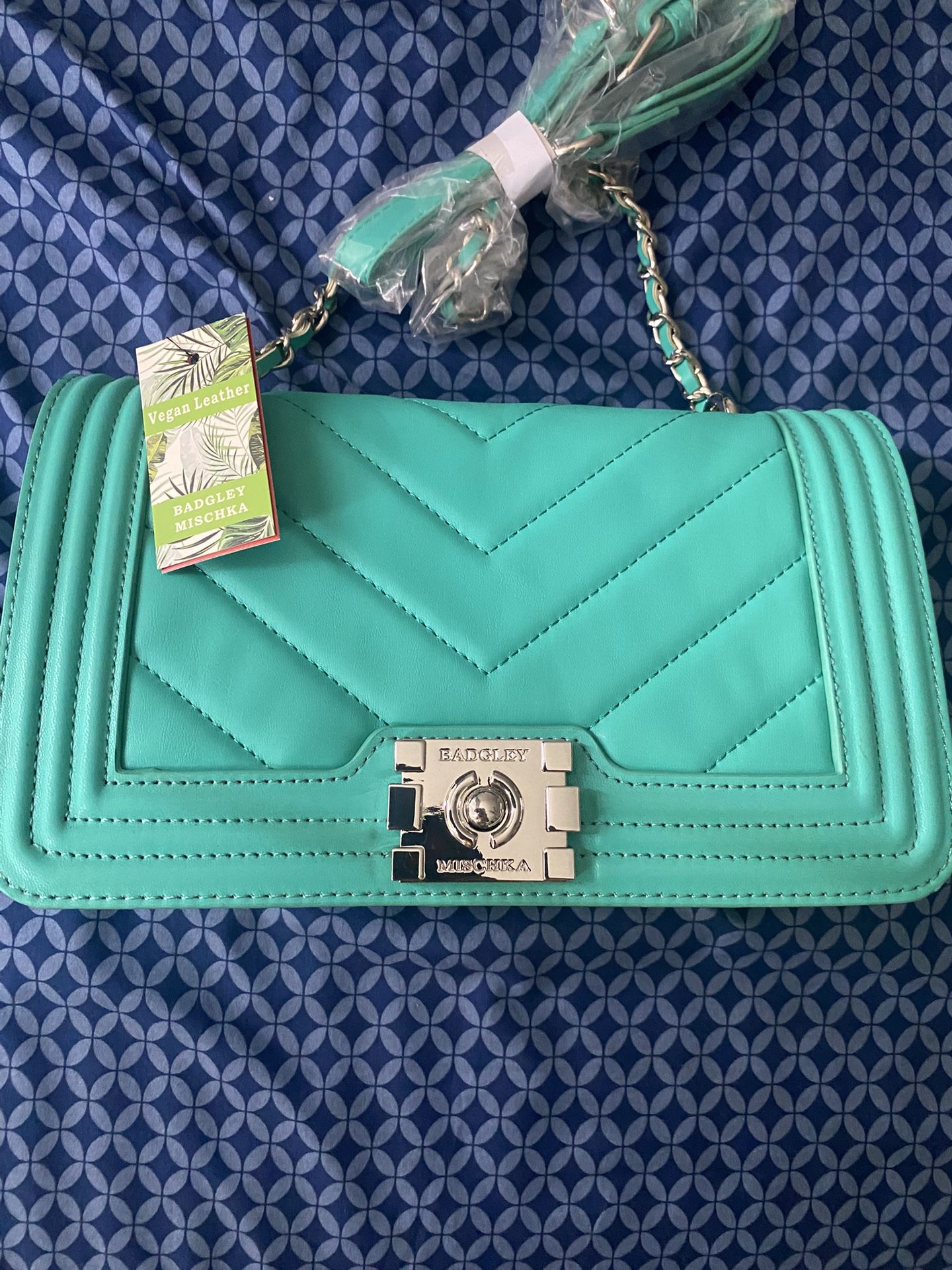 Badgley Mischka Cross Body Bag