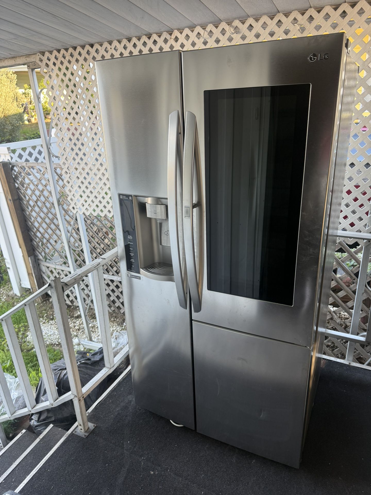 LG Refrigerator