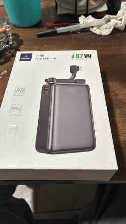 Tank power bank WIWU