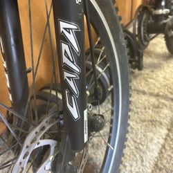 Schwinn Ditch 1.0 Black Mountain Bike
