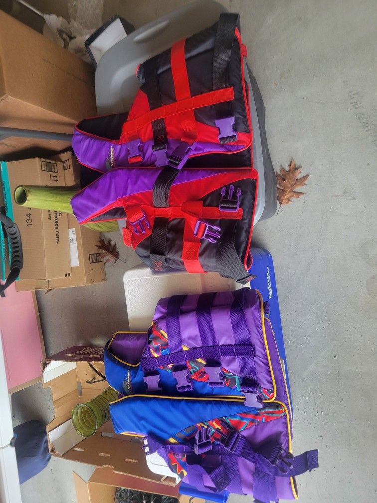 Stearns Life Jackets 