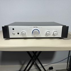 Rotel Preamp RC‑1070 Stereo Preamplifier ~ Audiophile Grade, Clean Power for Vinyl & Hi-Fi Systems