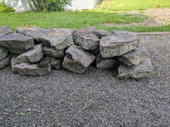 Concrete pieces