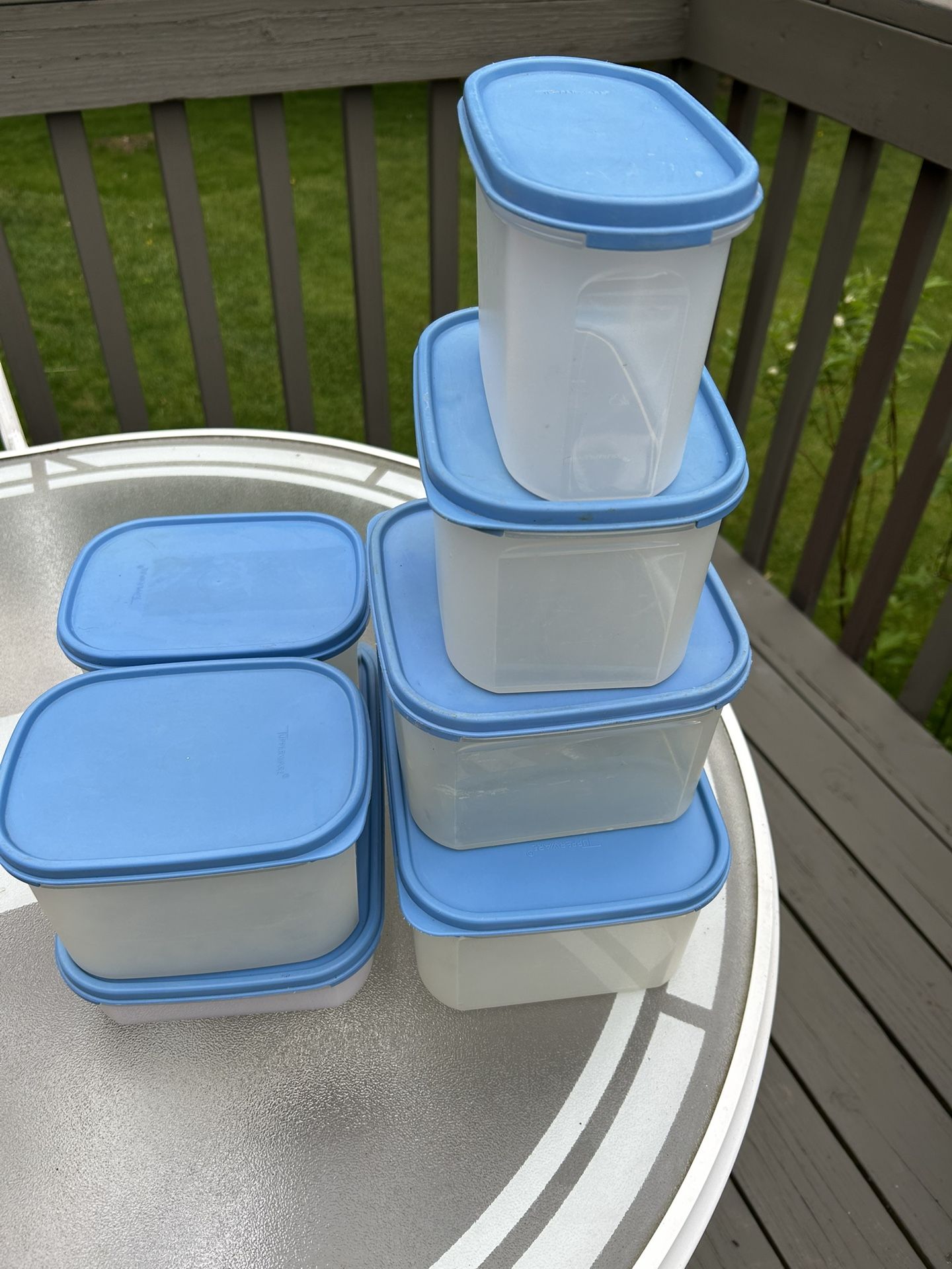 Tupperware. 14 Piece Set