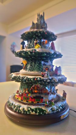 The Ultimate Disney 75-Character Table top Tree